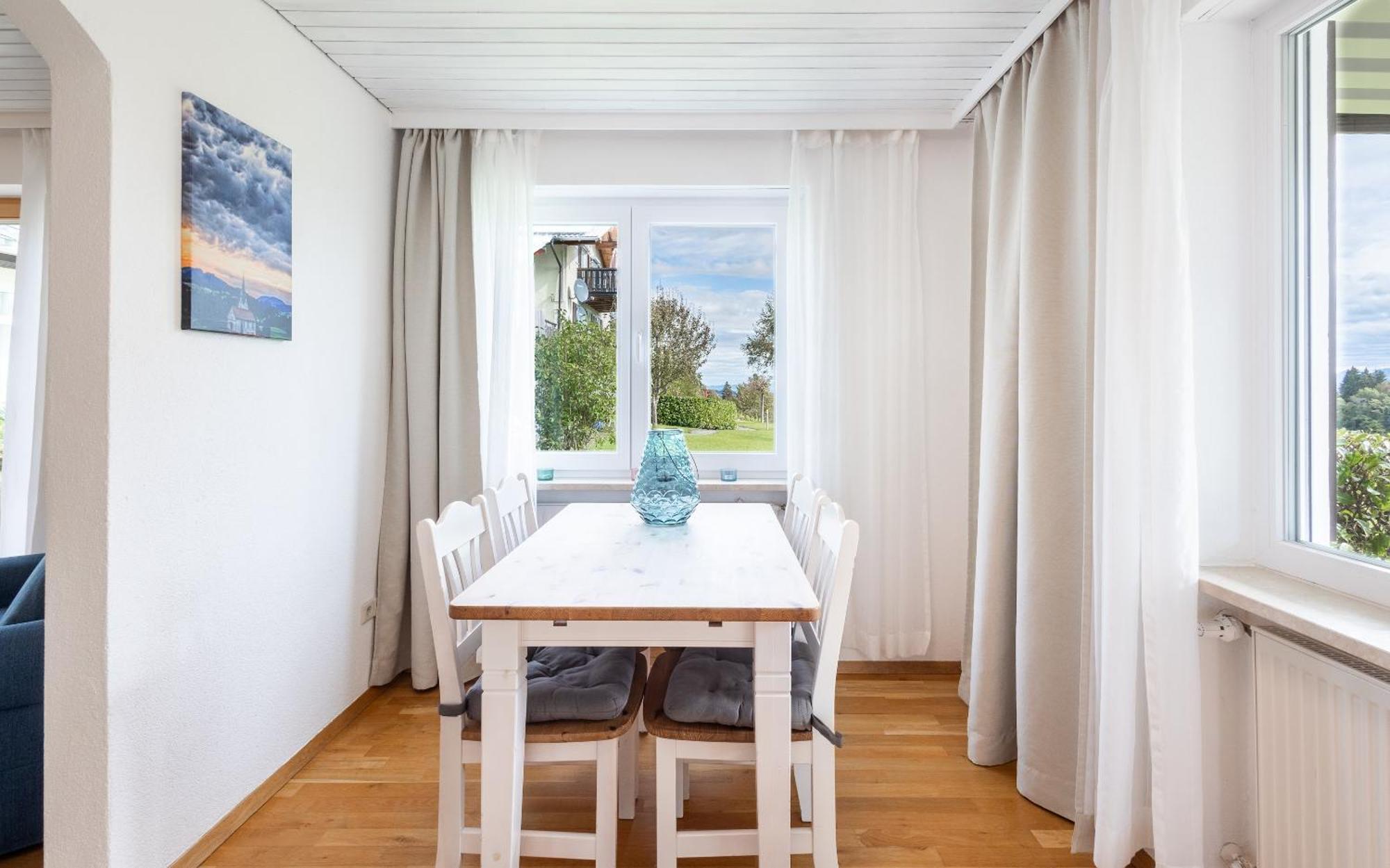 Ferienwohnungen Appartements Bergwald Scheidegg Room photo