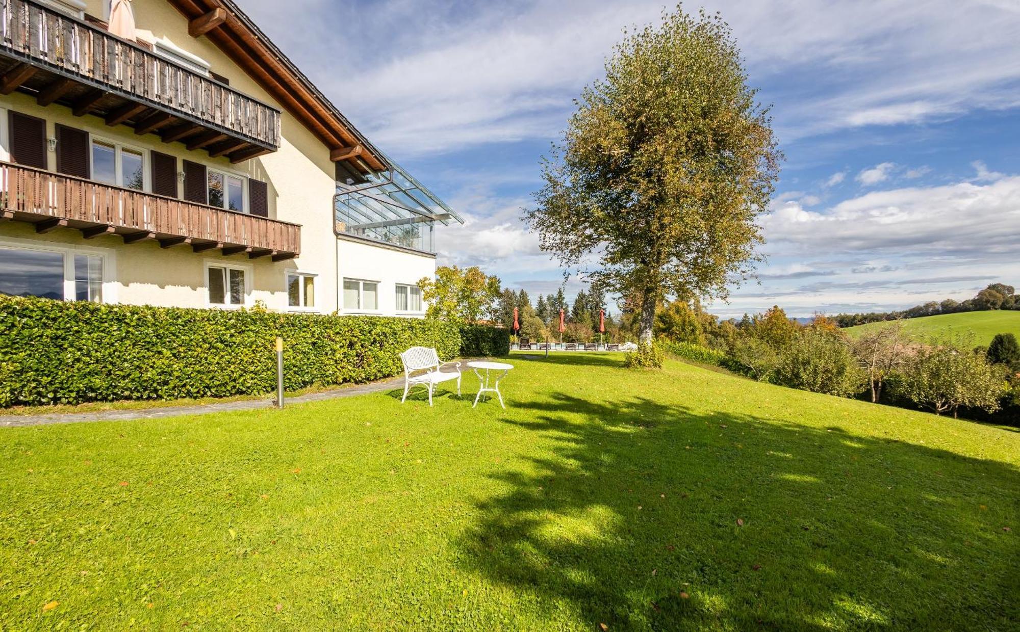 Ferienwohnungen Appartements Bergwald Scheidegg Exterior photo